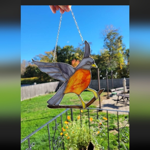 Wisconsin Robin Stained Glass Large Suncatcher Handmade - Picture 2 of 4